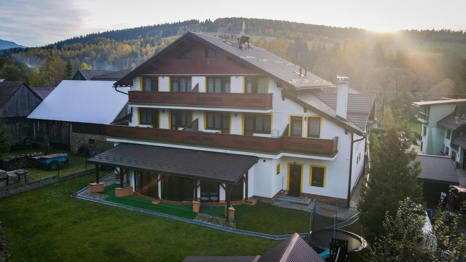 Penzion Alpsky Dom Vitanová エクステリア 写真